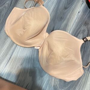 Victoria’s Secret light lined bra! New !